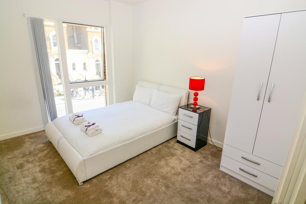Apartment Wharf - Cambridge Av ロンドン エクステリア 写真