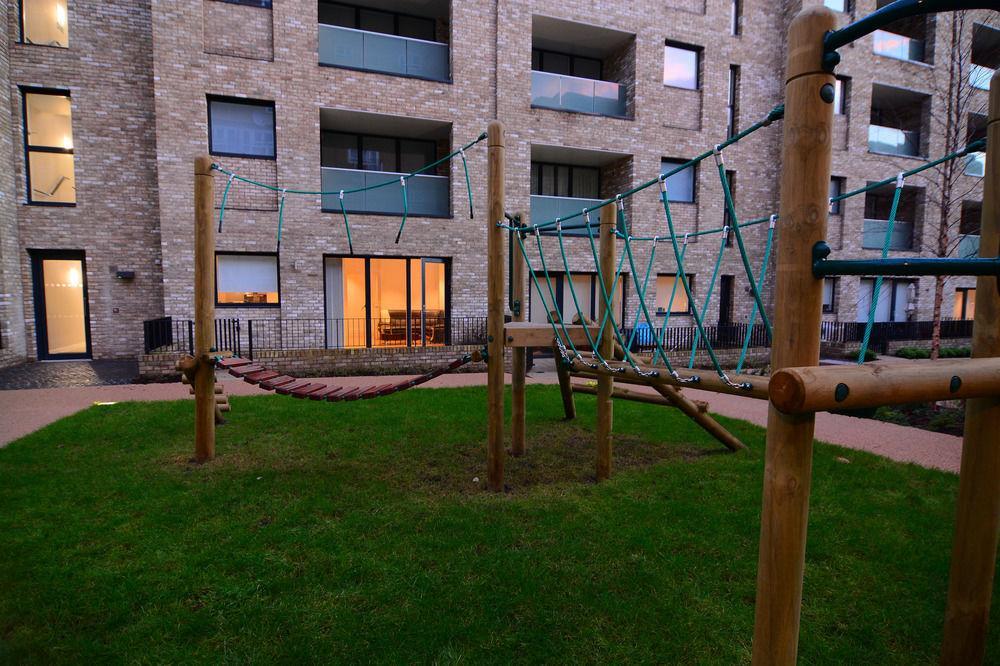 Apartment Wharf - Cambridge Av ロンドン エクステリア 写真